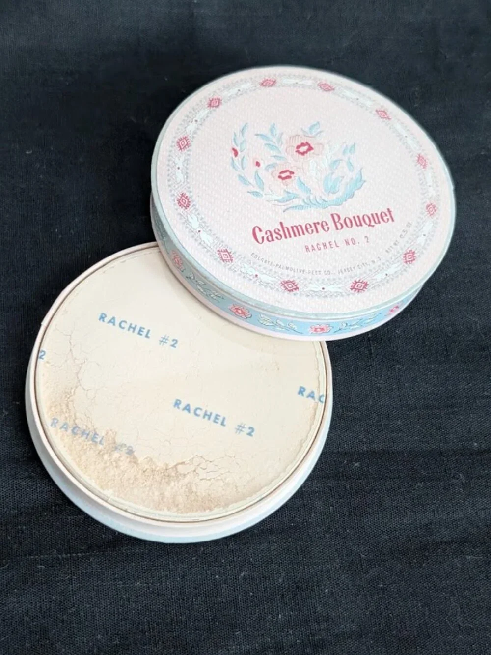 Vintage Cashmere Bouquet Rachel No. 2 Powder Box Unused Shade Rachel No.2